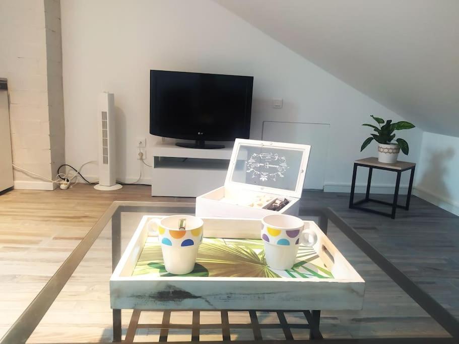 Chazay-d'Azergues Suite Mansardee Independante, 25Min Lyon-Villefranche מראה חיצוני תמונה