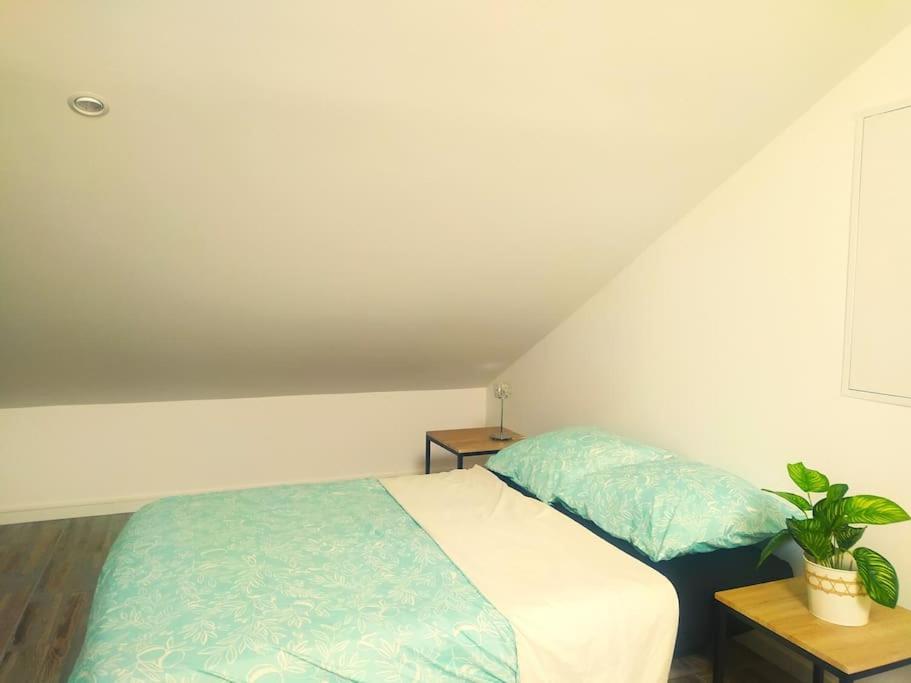 Chazay-d'Azergues Suite Mansardee Independante, 25Min Lyon-Villefranche מראה חיצוני תמונה